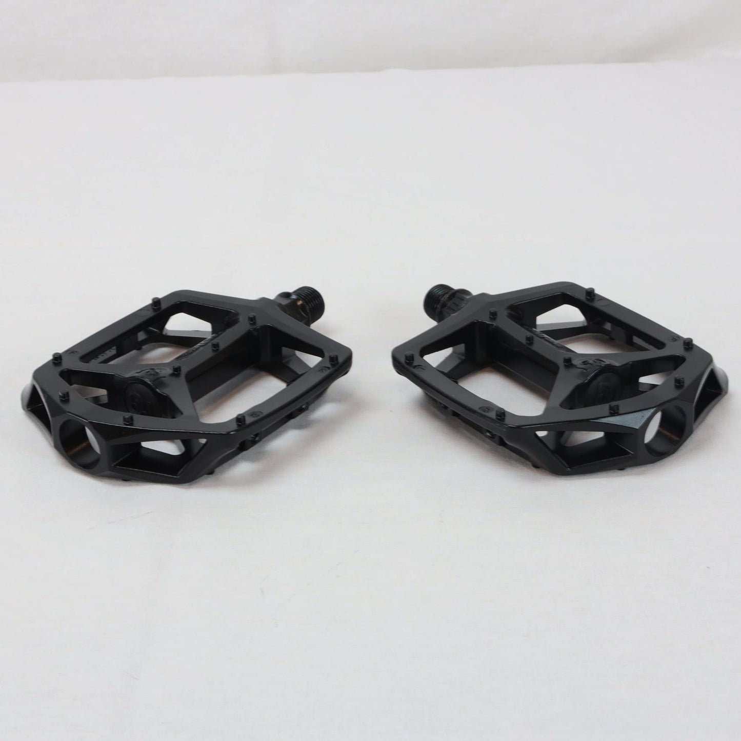Bike Pedals 9/16"